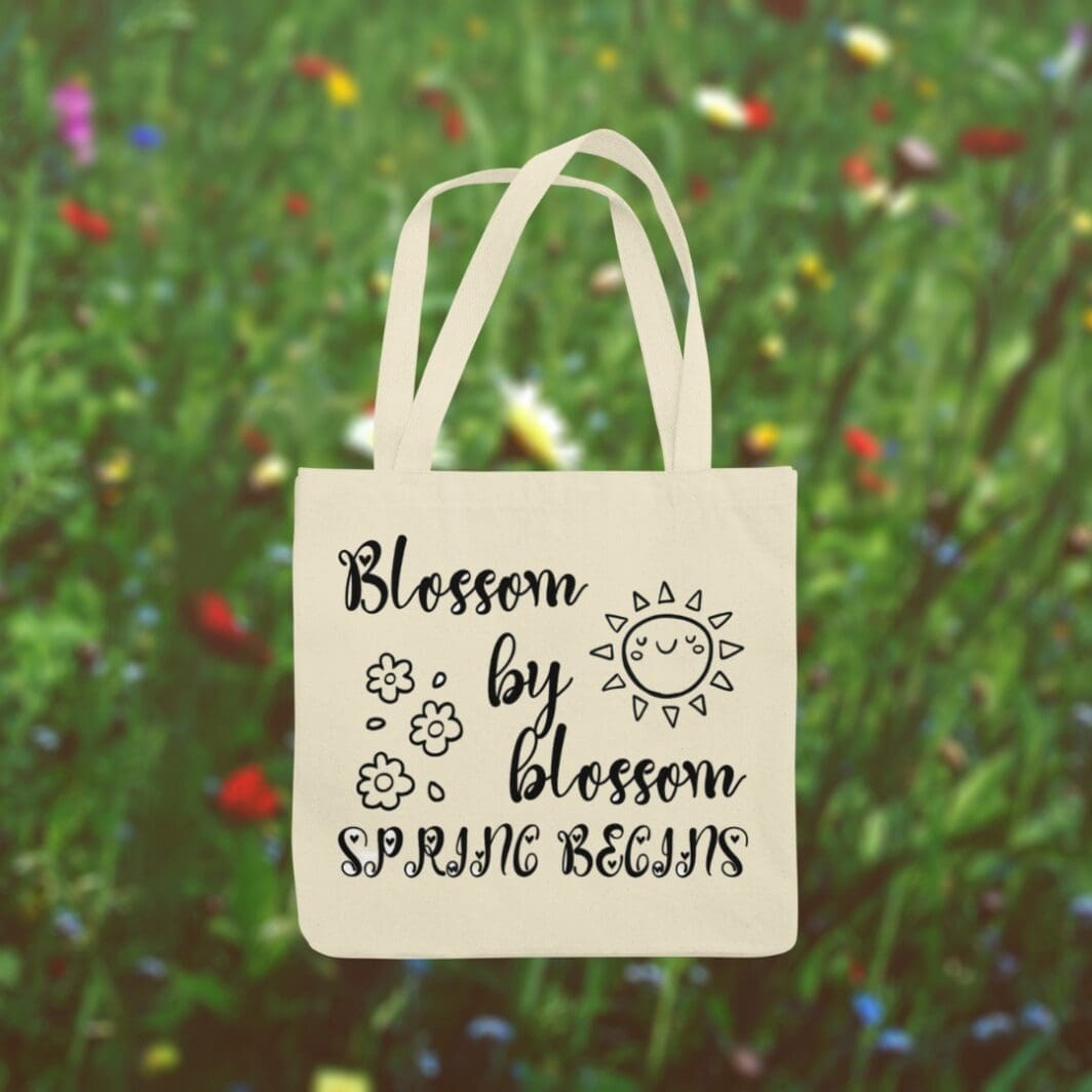 Black and white 'Hello Spring' word stickers with minimalist lettering, perfect for digital and printable designs, featuring a fresh, seasonal style.