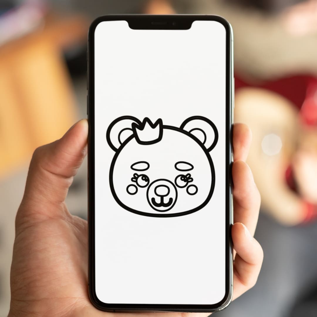 Color Cut Glue Queen Bear - Image 2